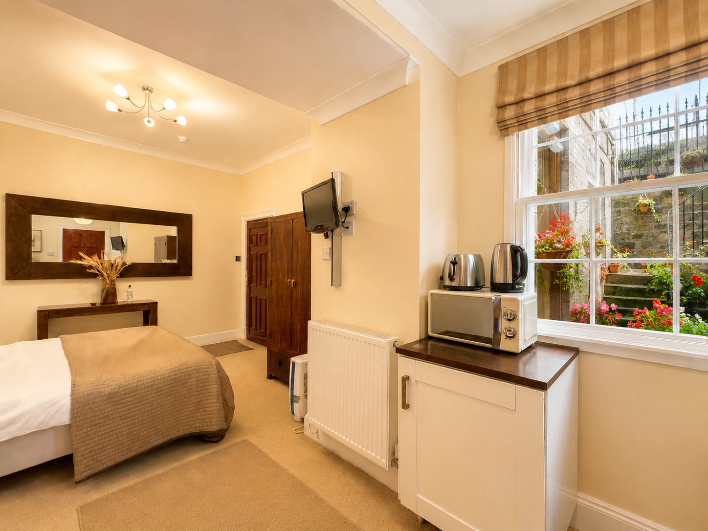 City Centre Suite A interior